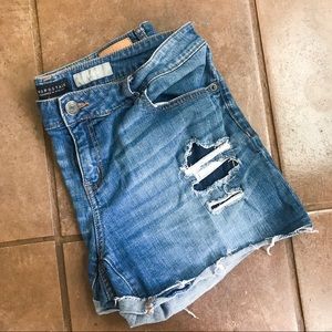 🖤Destroyed Midi Shorts